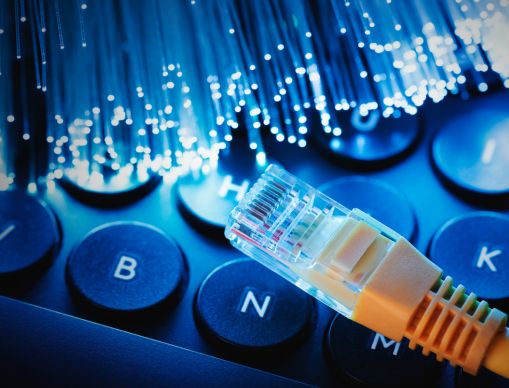 Infraestrutura de telecomunicações com dutos Kanaflex